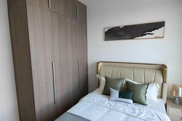 The M @ Medini Macrolink