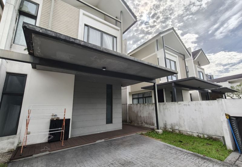 Avira Garden Terraces @ Medini