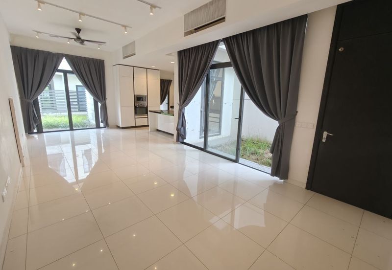 Avira Garden Terraces @ Medini