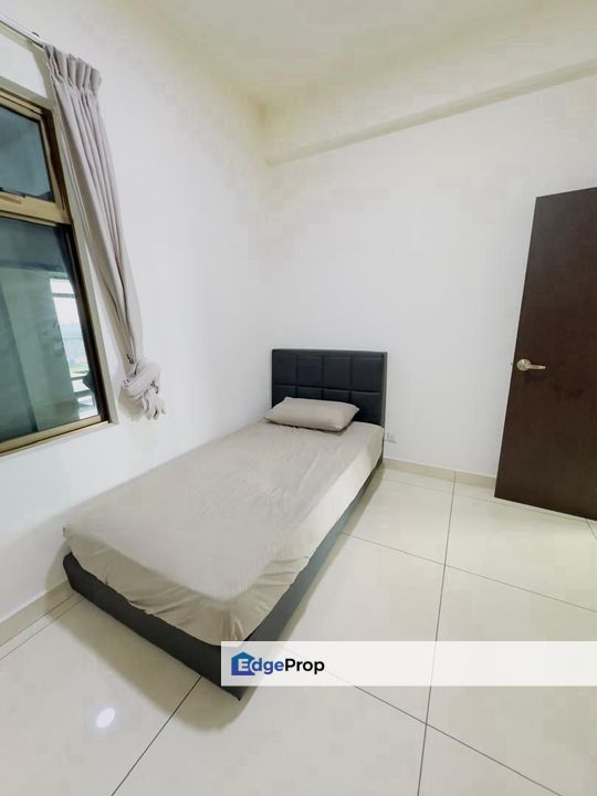 D'Inspire Residence @ Bukit Indah, For Sale Fully Furnish with High Floor , Johor, Johor Bahru