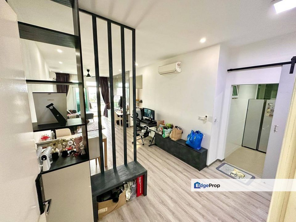 Havona Residence @ Mount Austin Apartment For Sale Fully Furnish Renovated , Johor, Johor Bahru