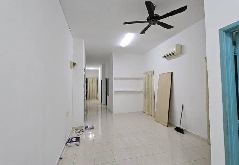 Plaza Mentari Apartment (Sun City)
