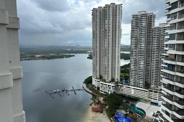 Bay Laurel @ Country Garden Danga Bay