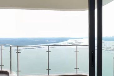 Royal Strand @ Country Garden Danga Bay