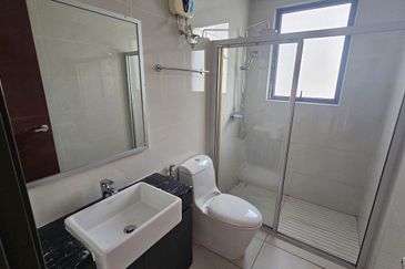 Royal Strand @ Country Garden Danga Bay