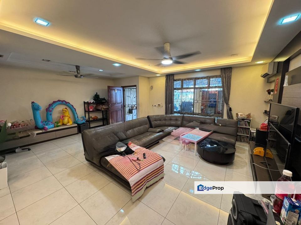 Taman Sutera Utama @ Skudai, 2.5 Storey Superlink House For Sale Fully Renovated, Unblock View , Johor, Skudai