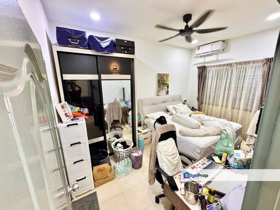 Nusa Bestari 2 @ Jaya Mas,skudai 1.5 Storey Terrace Endlot with 10ft Land For Sale Kitchen Extended , Johor, Skudai