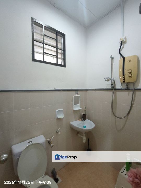 Taman Sierra Perdana @ Masai, Double Storey Terrace For Sale Fully Renovated, Extended , Johor, Masai