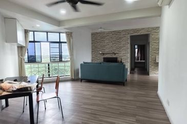 Mewah View Luxurious Apartments