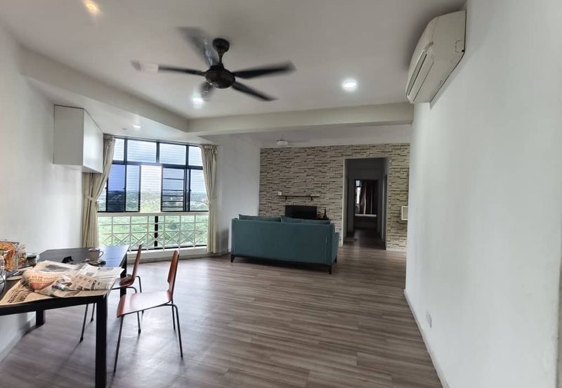 Mewah View Luxurious Apartments