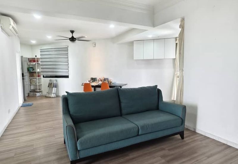 Mewah View Luxurious Apartments