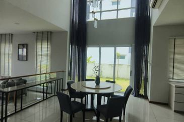 Isola Villa @ Senibong Cove