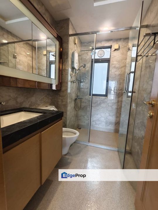 Rnf Princess Cove @ Tanjung Puteri, For Sale Fully Furnish, Walking Distance To Ciq , Johor, Johor Bahru