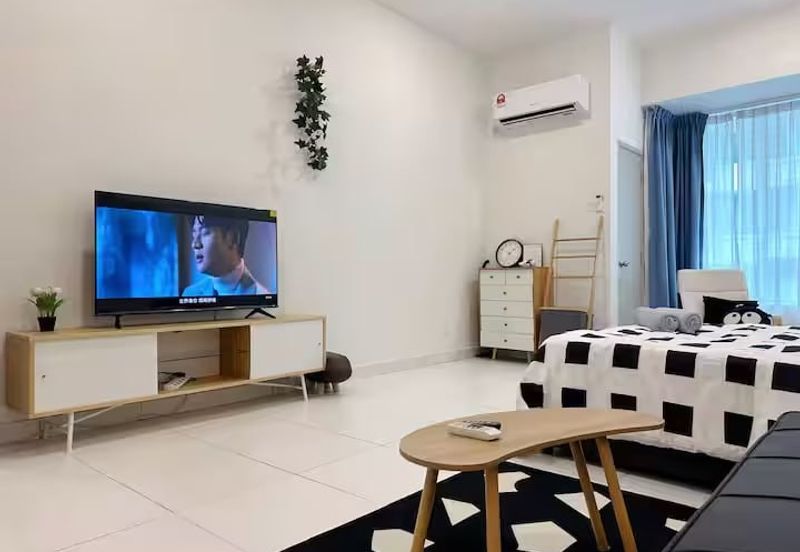 Akademik Suite @ Mount Austin