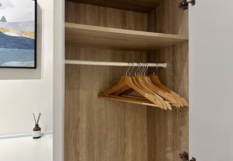 Akademik Suite @ Mount Austin