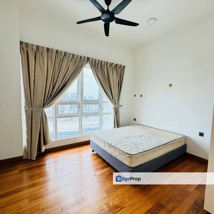 TriTower Residence @ Jb Town, Bukit Chagar, For Sale High Floor, Unblock Seaview Unit , Johor, Johor Bahru