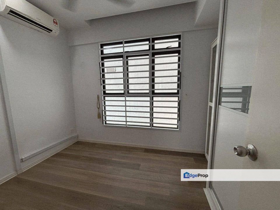 The Garden Residence @ Mutiara Mas, Apartment For Sale Fully Renovated , Johor, Skudai