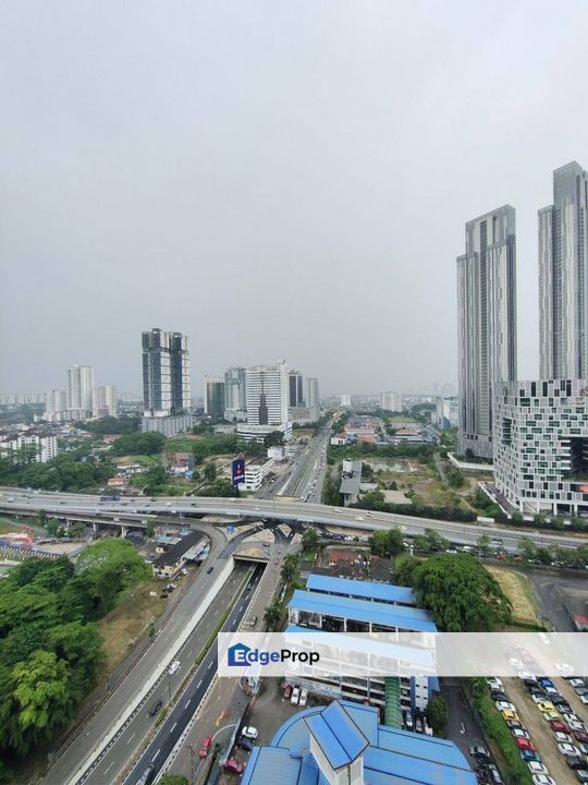 Sks Pavillion Residence @ Bukit Senyum, Jb Town For Sale Fully Renovated Fully Furnish, Johor, Johor Bahru