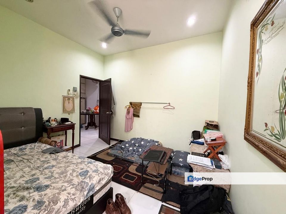 Taman Impian Emas @ Skudai, Double Storey Superlink For Sale Kitchen Extended, Fully Renovated, Johor, Skudai