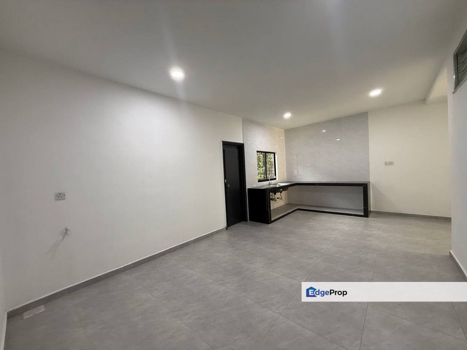 Taman Puteri Wangsa @ Ulu Tiram, Double Storey Terrace For Sale Unblock View , Johor, Ulu Tiram