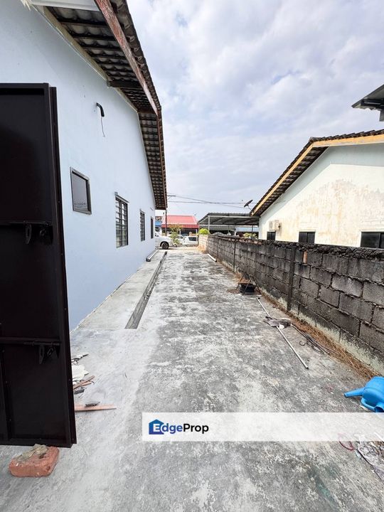 Taman Senai Baru @ Senai, Single Storey Semi Detached For Reny, Johor, Senai