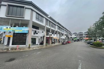 Eco Vantage @ Eco Tropics, Pasir Gudang, 2.5 Storey Shoplot For Sale 