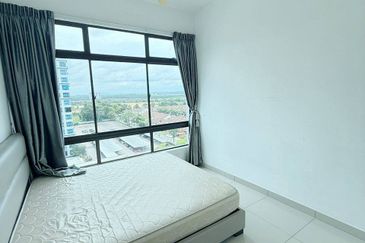 Seri Austin Luxury Apartment