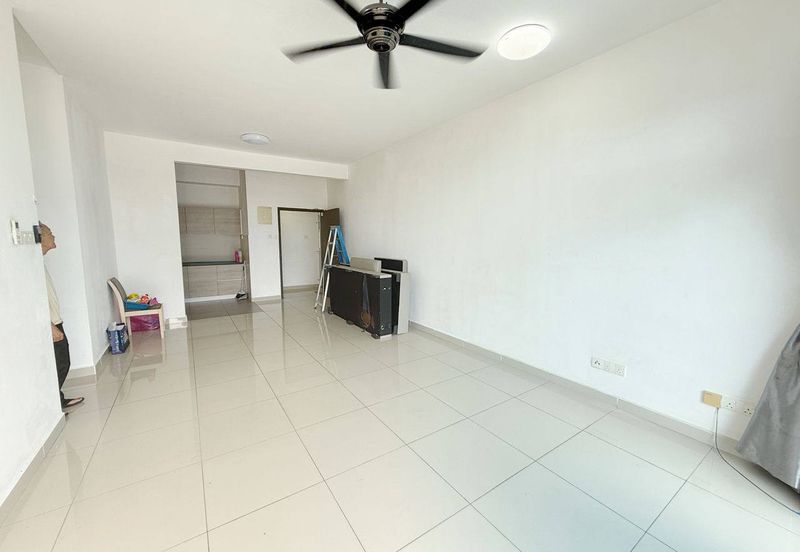 Seri Austin Luxury Apartment