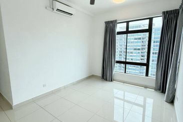 Seri Austin Luxury Apartment