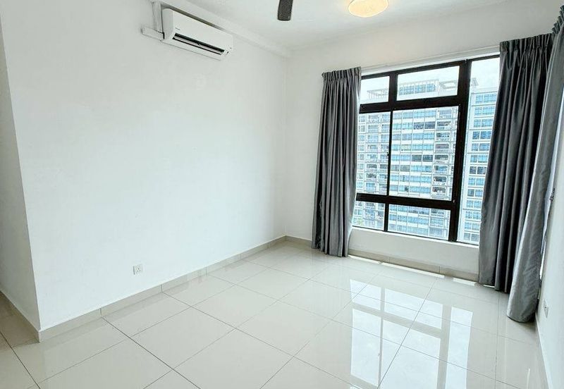 Seri Austin Luxury Apartment