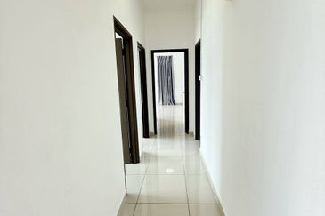 Seri Austin Luxury Apartment