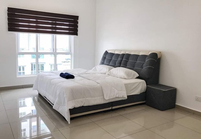 Seasons Luxury Apartments @ Amara Larkin