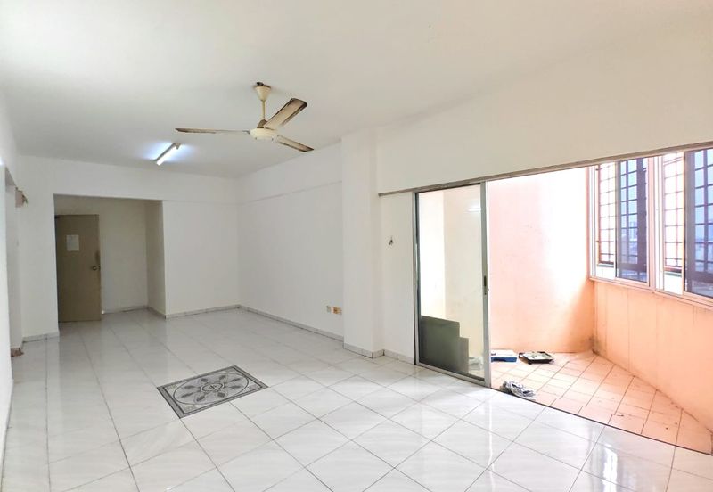 Sri Impian Apartment, Larkin Perdana