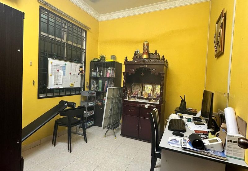 Taman Bestari Indah @ Ulu Tiram, Single Storey Terrace 24x70, Renovated 