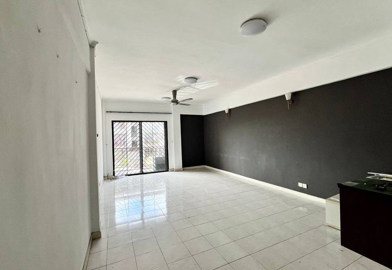 Mon Glori, , Bandar Baru Permas Jaya