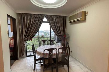 Mewah View Luxurious Apartments