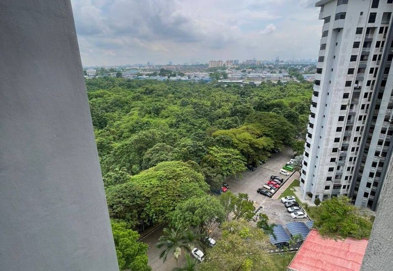 Mewah View Luxurious Apartments