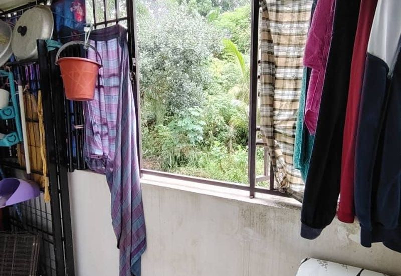 Flat Taman Rinting Masai For Sale Low Cost Level 1 
