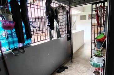 Flat Taman Rinting Masai For Sale Low Cost Level 1 