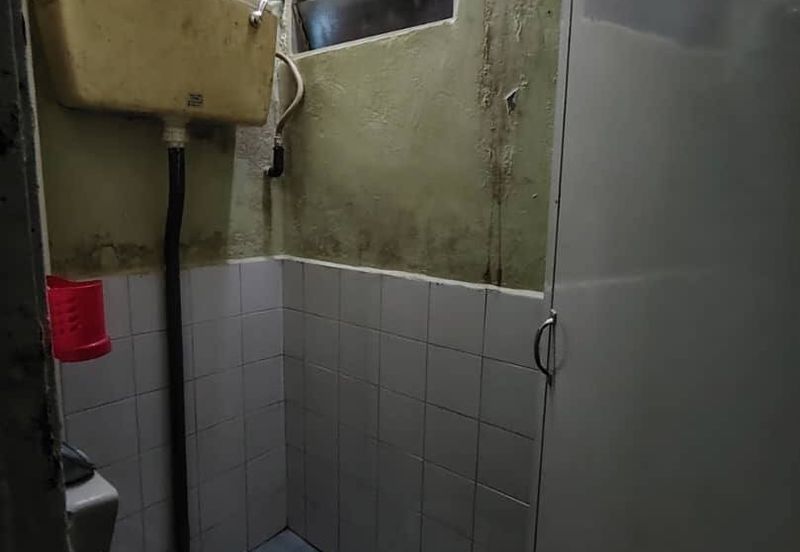 Flat Taman Rinting Masai For Sale Low Cost Level 1 