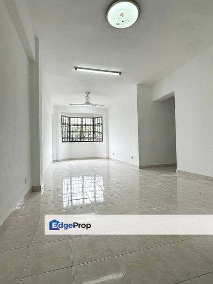 Vista Seri Alam Bandar Seri Alam Masai Townhouse For Sale 1st Floor Low Floor , Johor, Masai