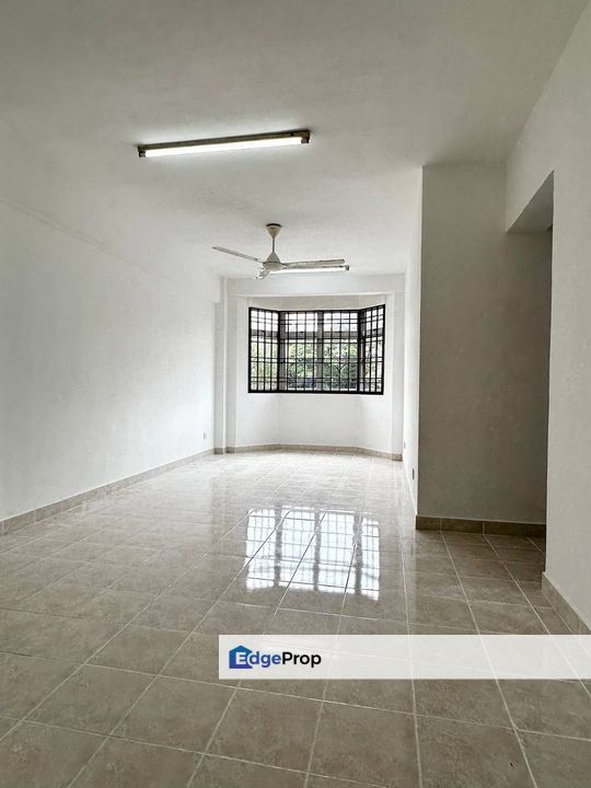 Vista Seri Alam Bandar Seri Alam Masai Townhouse For Sale 1st Floor Low Floor , Johor, Masai