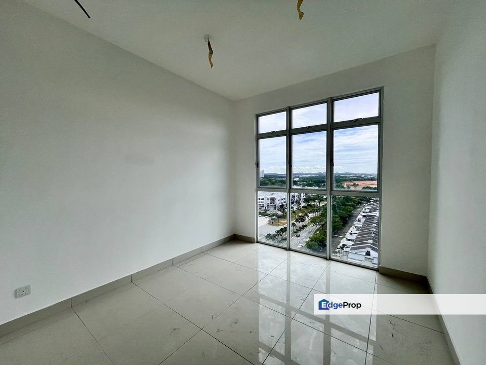 D'Lagoon Residence @ Seri Austin Apartment For Sale Unblock Lake View , Johor, Johor Bahru