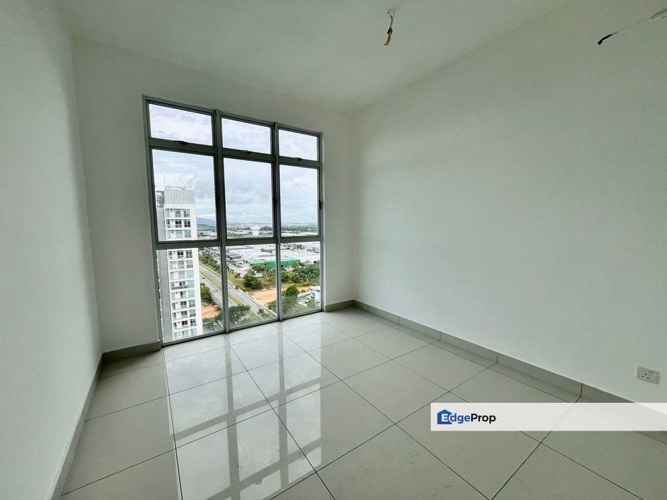 D'Lagoon Luxury Apartment @ Seri Austin For Sale Unblock Lake View High Floor, Johor, Johor Bahru