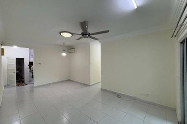 M'Tiara Apartment @ Larkin Idaman