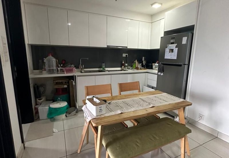 Almas Suites @ Puteri Harbour