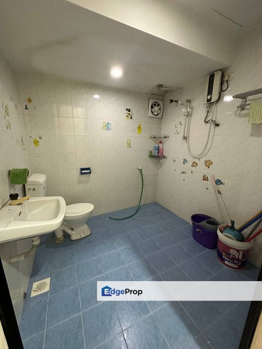 Flat Taman Pulai Utama Skudai Low Cost For Sale 2nd Floor Renovated Unit , Johor, Skudai
