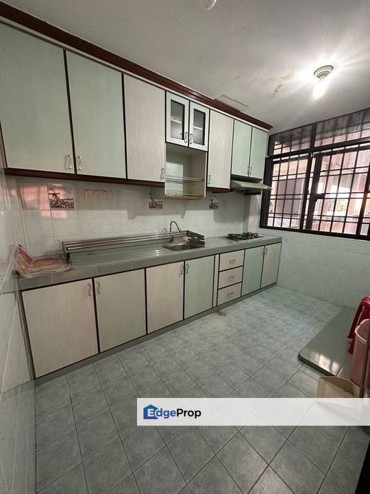 Flat Taman Pulai Utama Skudai Low Cost For Sale 2nd Floor Renovated Unit , Johor, Skudai
