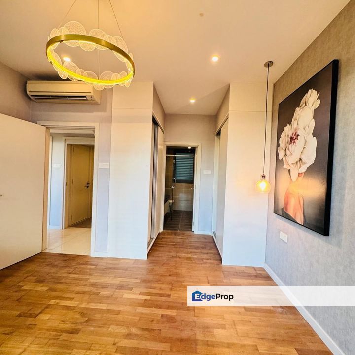 Iskandar Residence @ Medini , For Sale Fully Renovated , Johor, Nusajaya