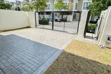 Avira Garden Terraces @ Medini